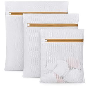 Durable Mesh Laundry Bags for Delicates with Premium Zipper Protection Fine Mesh Wash Bag for Clothes Socks and Personal Underwear